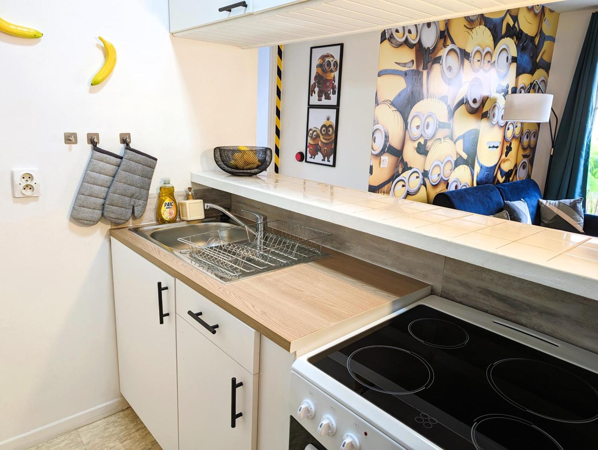 Le Repaire Des Minions - 10' Disney - Familial Bailly-Romainvilliers Bagian luar foto