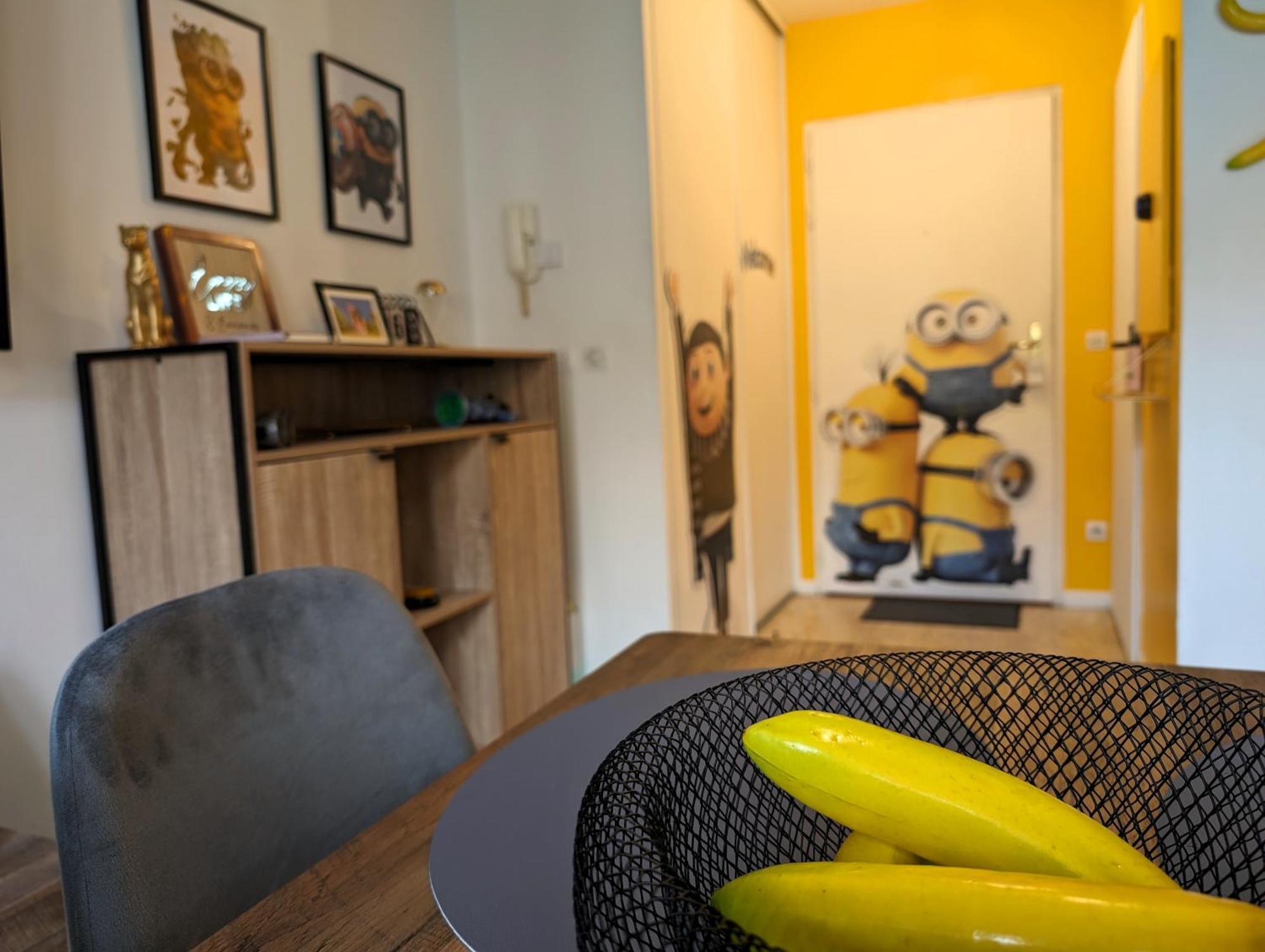 Le Repaire Des Minions - 10' Disney - Familial Bailly-Romainvilliers Bagian luar foto